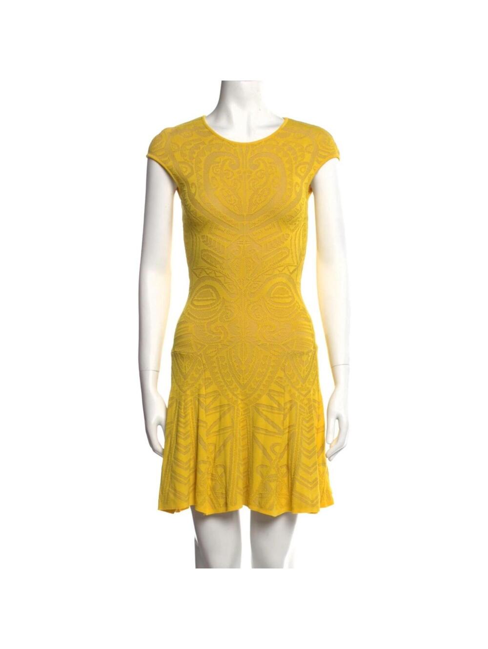 RVN Printed A-Line Yellow Fit Flaire Dress NWOT